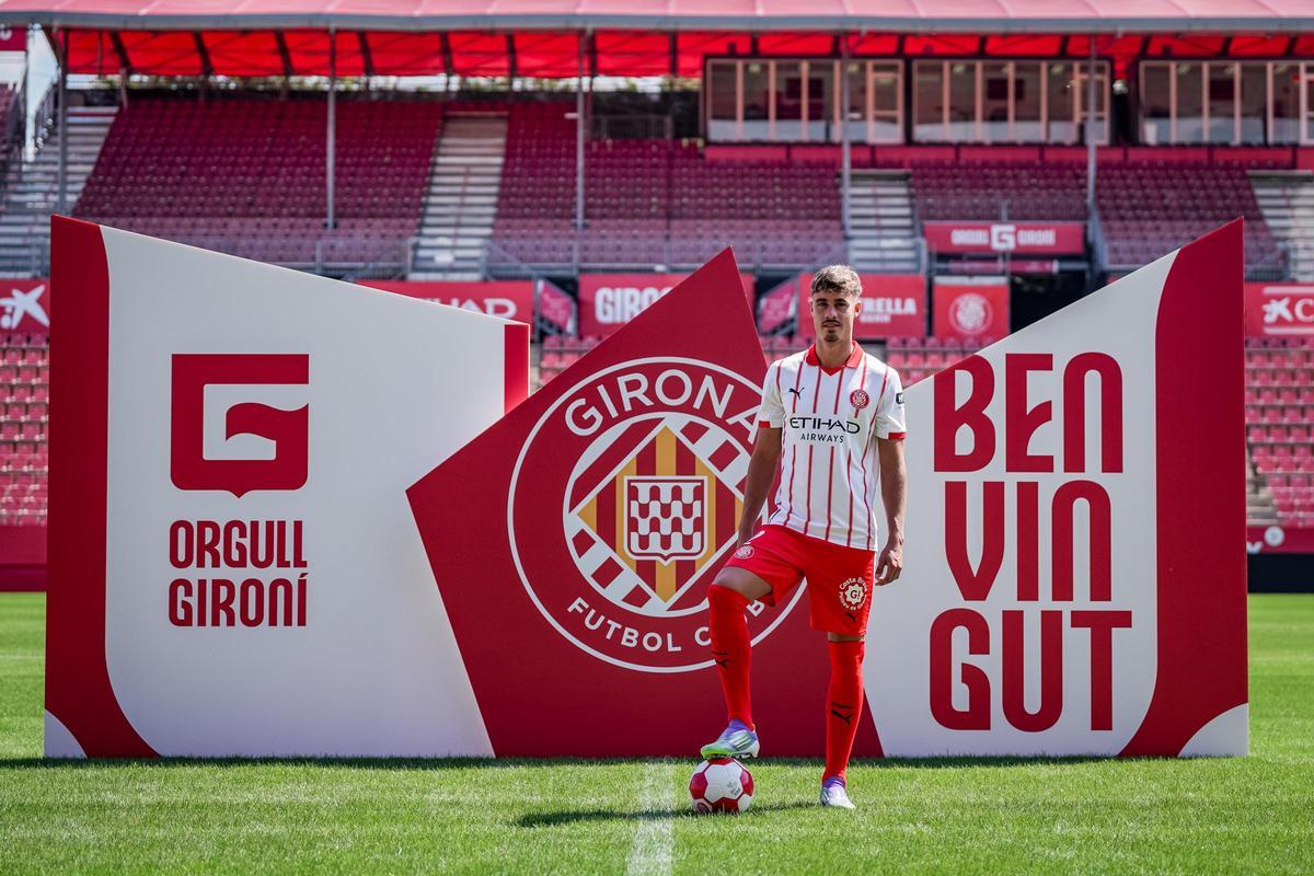 Hugo Rincón, presentado con el Girona