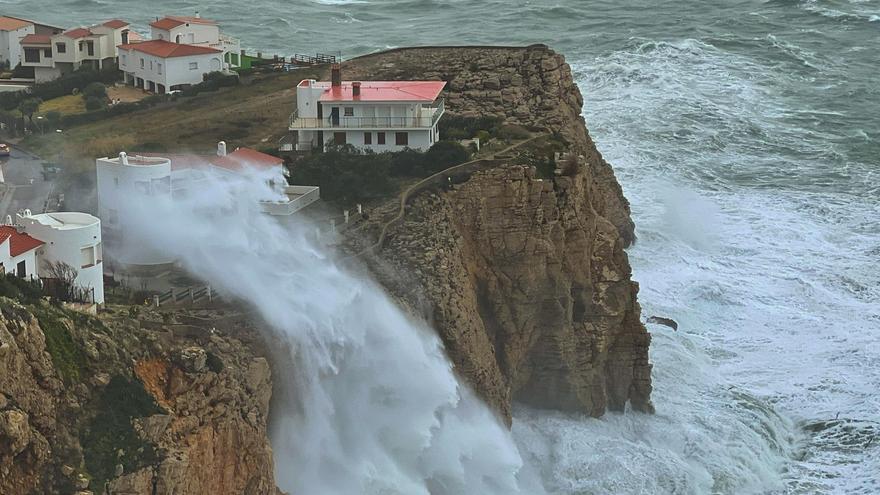 Onades gegants a la Costa Brava: el temporal de mar «més dur des del Gloria»