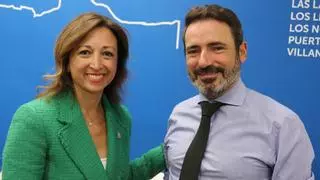 Patricia Navarro se rodea de José Ramón Carmona, Cristóbal Ortega y Elisa Pérez de Siles en la cúpula del PP de Málaga