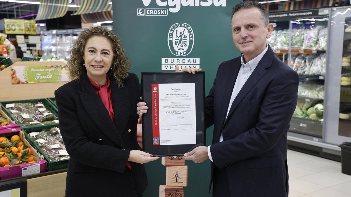 La compañía  de distribución alimentaria se ha convertido en la primera empresa de su sector en Galicia en conseguir este sello.