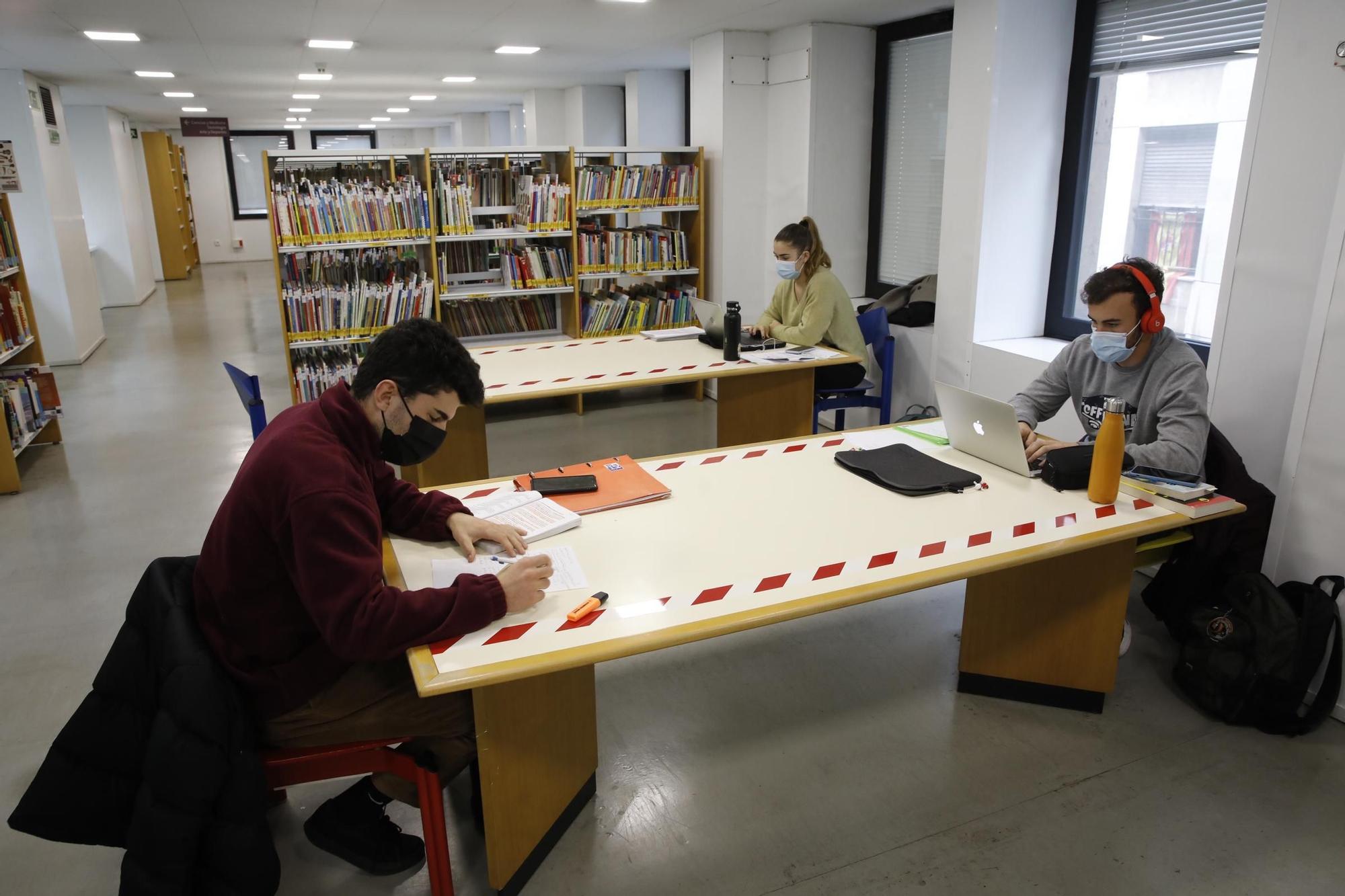 Las bibliotecas de Gijón, llenas
