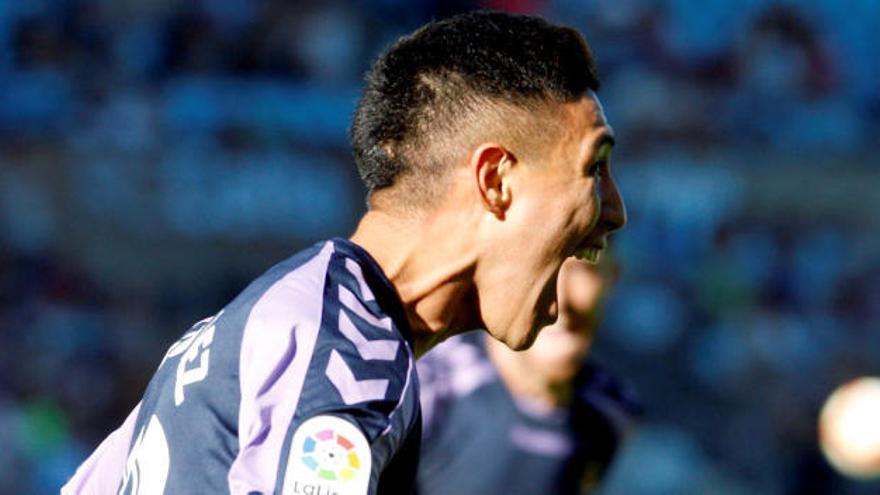 Leo Suárez celebra el gol de Vigo.