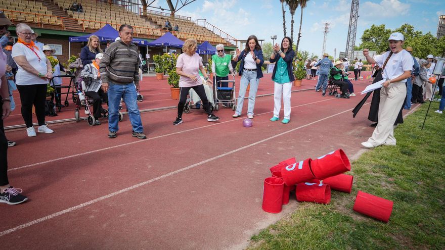 EN IMÁGENES | Más de 80 participantes se dan cita en las Olimpiadas Hispanolusas de centros de mayores en Badajoz