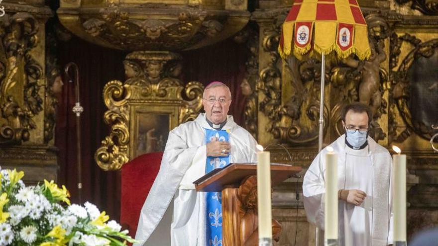El Papa concede dos años de prórroga al obispo de Mallorca