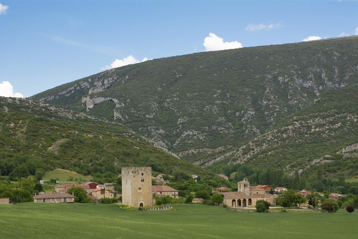 El Valle de Valdivielso es un entorno fértil y lleno de patrimonio románico.