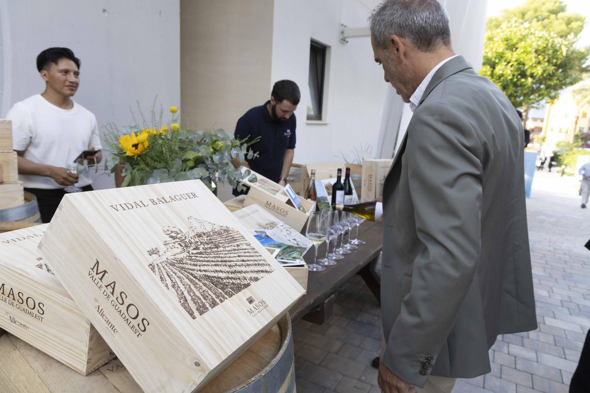 Espectacular inauguración de Delfin Natura en El Albir