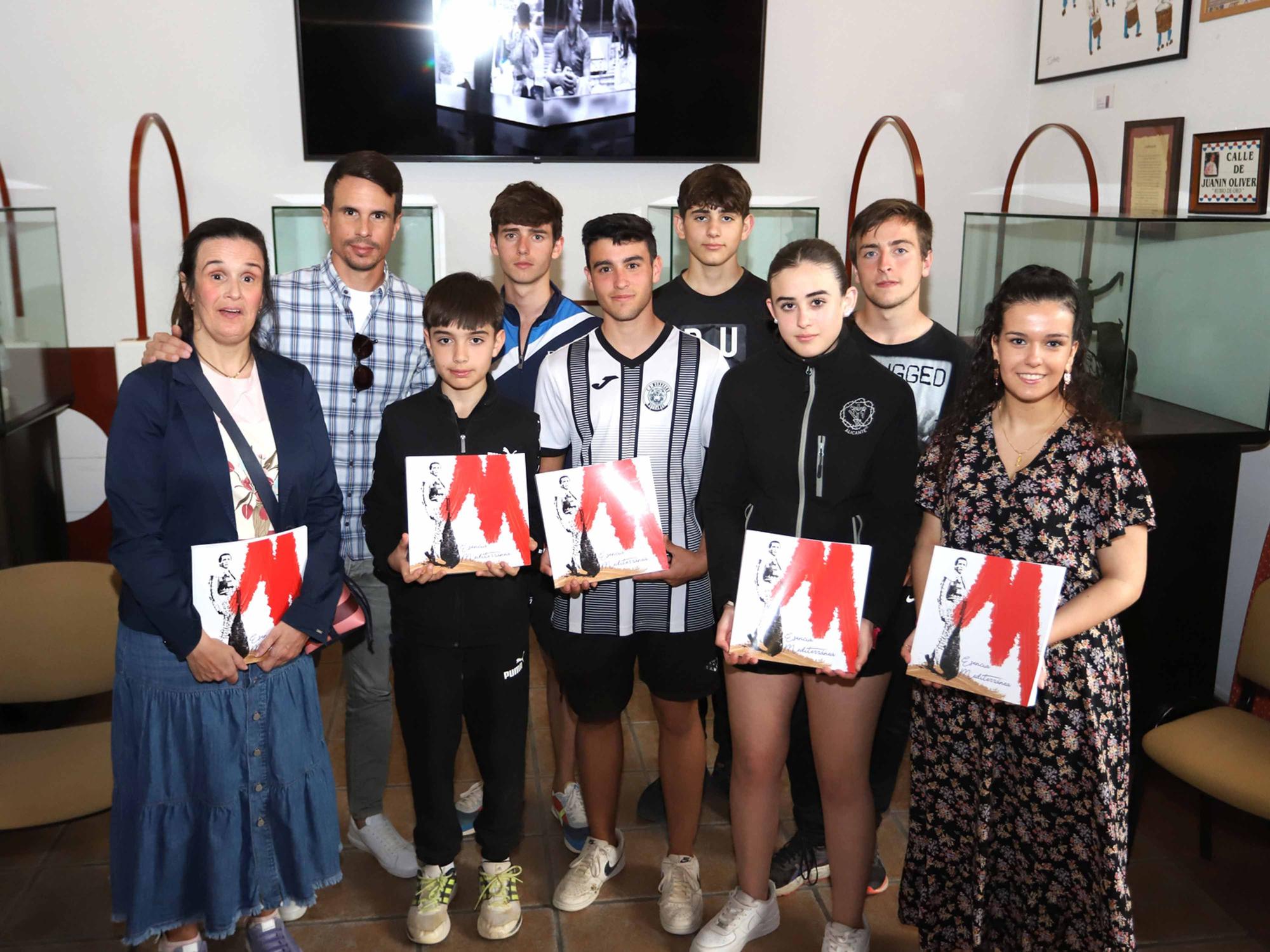 Presentación del libro "Esencia Mediterránea" dedicado al torero Manzanares en el Museo Taurino de Alicante