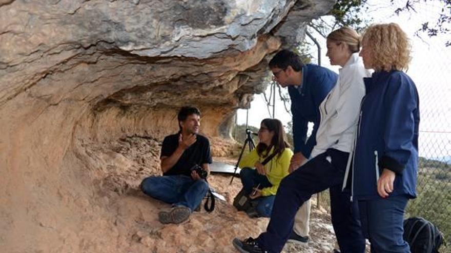 Morella inicia la restauración de las pinturas rupestres de  la Cueva del Roure