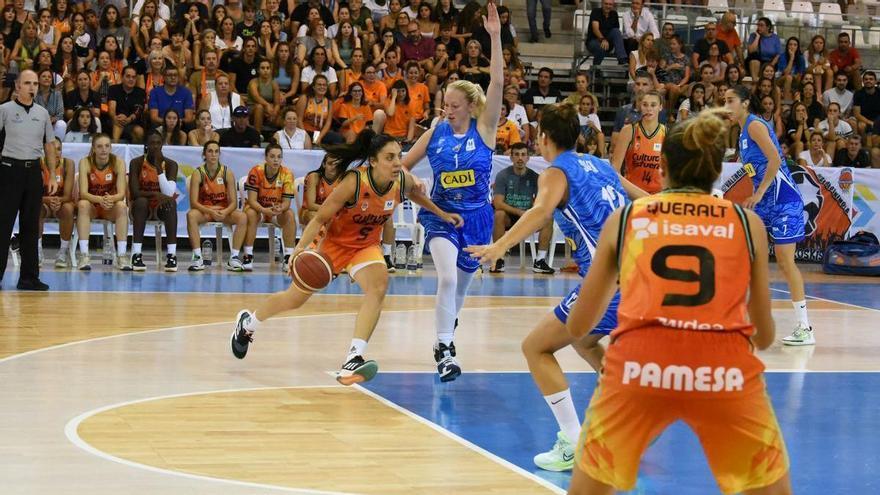 Victoria mínima del Valencia Basket en el regreso de Marie Gülich y Leticia Romero