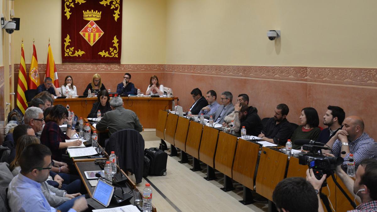 Pleno municipal de Rubí en marzo.
