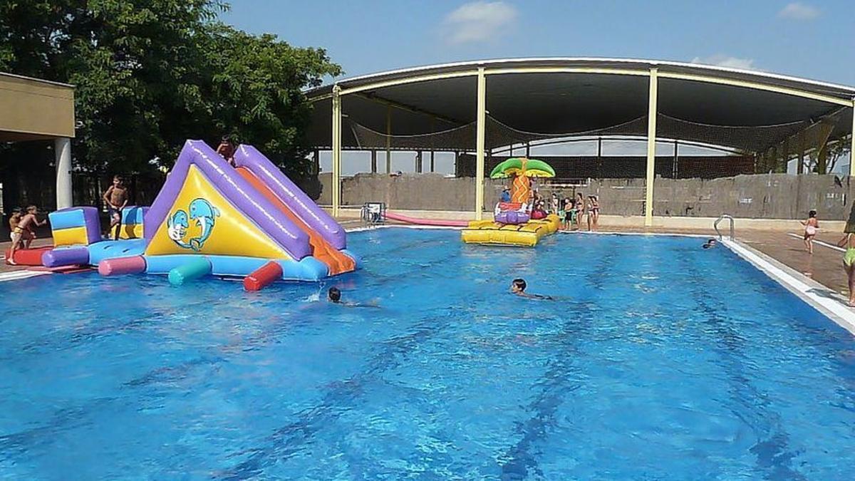 La piscina de Castellar, en Valencia, abre sus puertas.