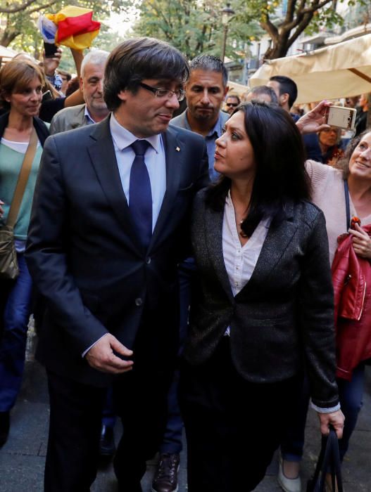 Así es Marcela Topor, la mujer de Puigdemont