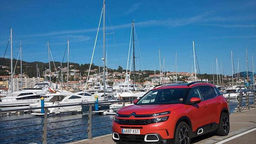 La familia SUV de Citroën se completa con el C5 Aircross