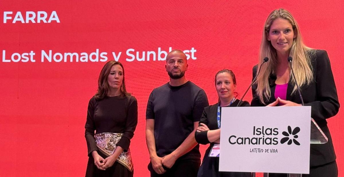 Distintas autoridades en la presentación de Sunblast en Fitur.
