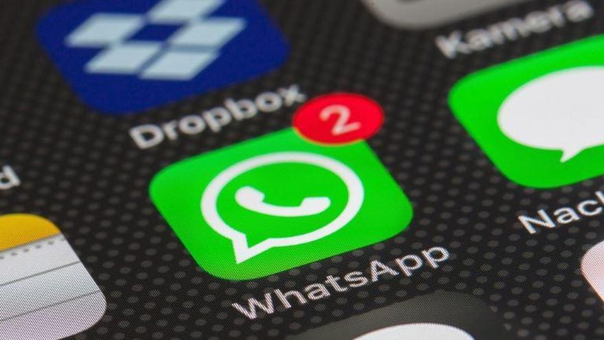 Whatsapp del teu cap fora d&#039;horari? No cal que li facis cas, la llei et protegeix