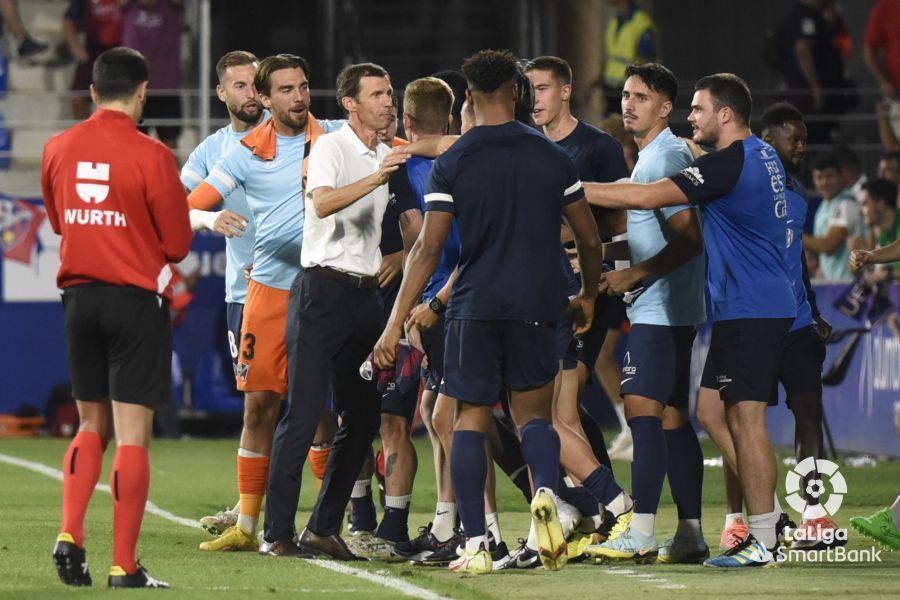 SD Huesca - Málaga CF, en imágenes