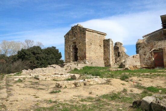 Les excavacions a Palol de Sabaldòria de Vilafant posen al descobert part del fossat de l'antic castell