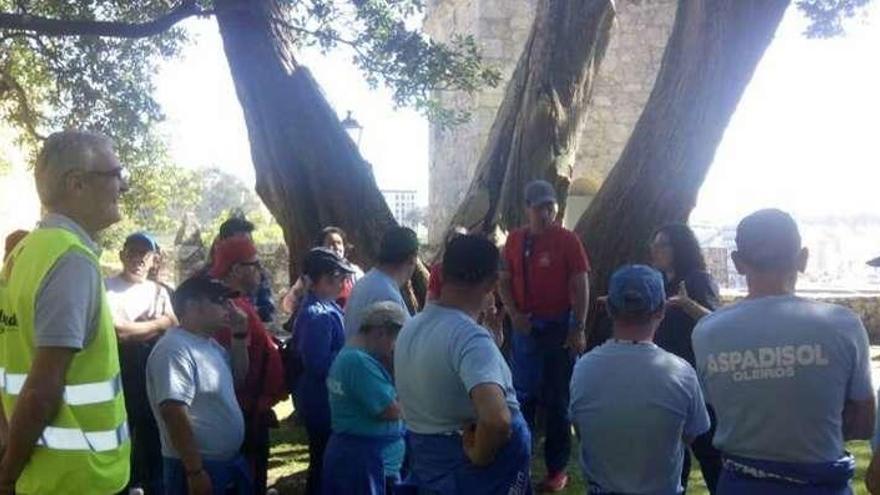 Visita de Aspadisol al castillo de Santa Cruz.