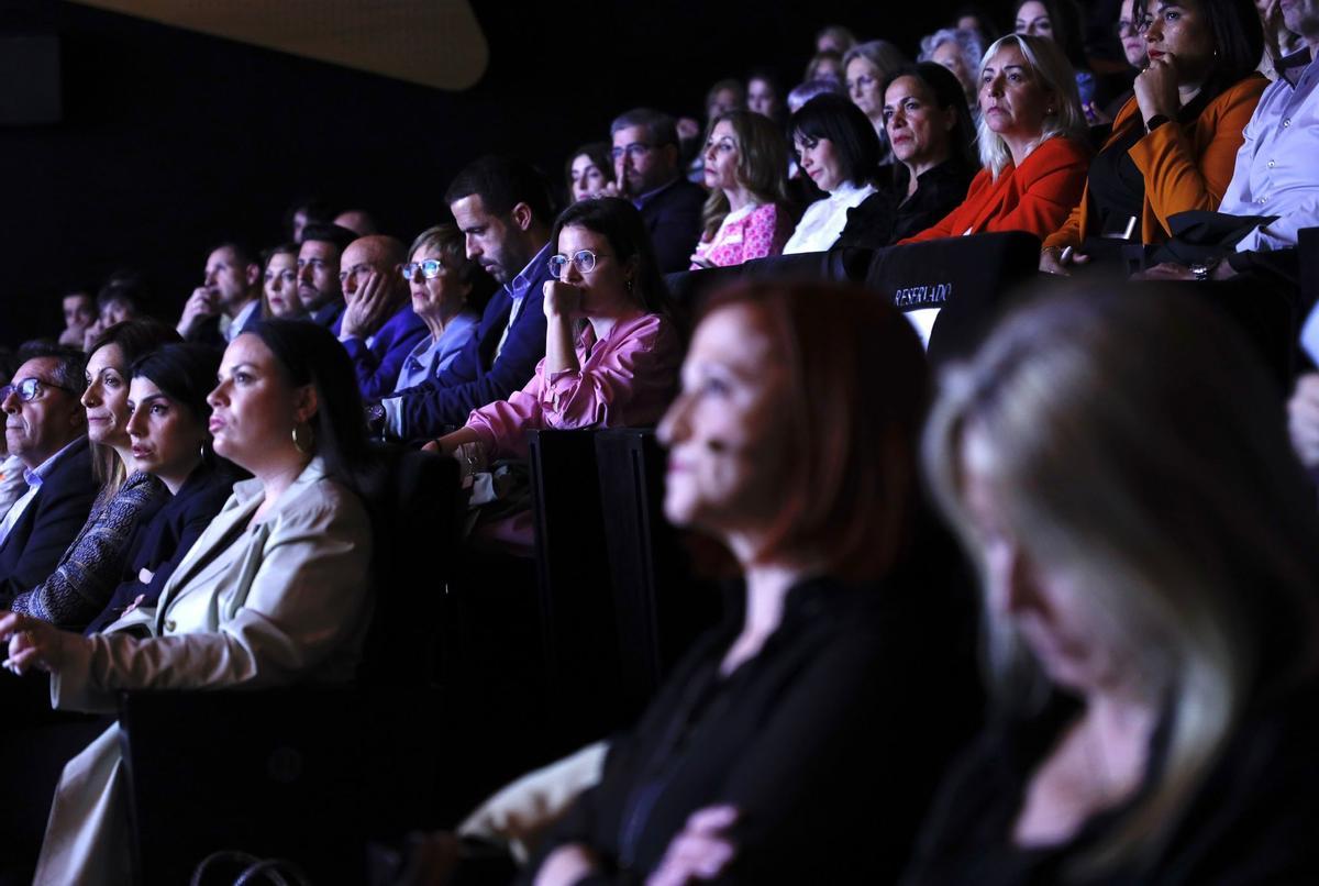 En imágenes | El Periódico de Aragón organiza el foro eWoman en el CaixaFórum En imágenes | El Periódico de Aragón organiza el foro eWoman en el CaixaFórum