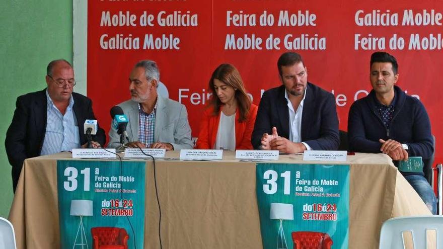 Rey, Cores, Vázquez, López y Barbosa, ayer, presentando la feria. // Bernabé / Adrián Rei