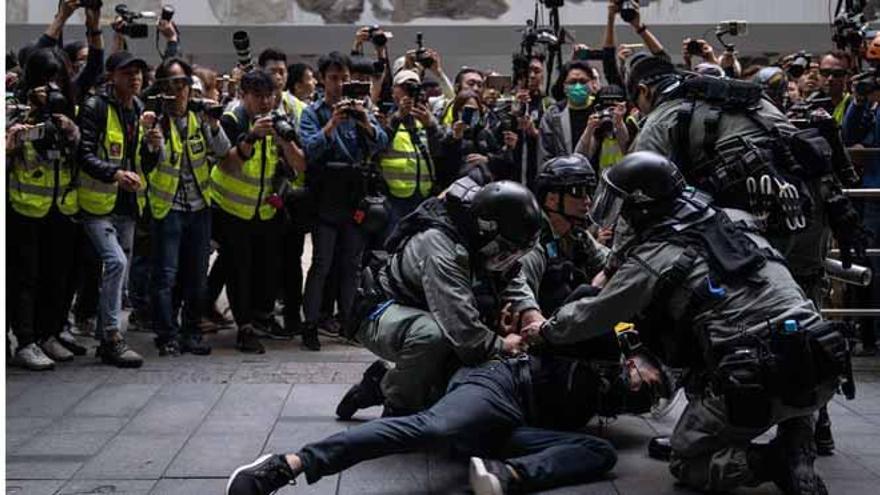 Detenidas 230 personas en Hong Kong por protestas contra el Gobierno