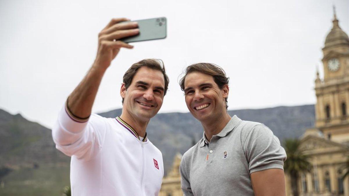 Federer y Nadal se toman un selfie en Ciudad del Cabo