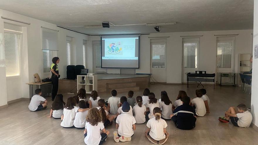 Más de 3.500 escolares participan en la campaña de educación vial de la Policía Local de Alcoy