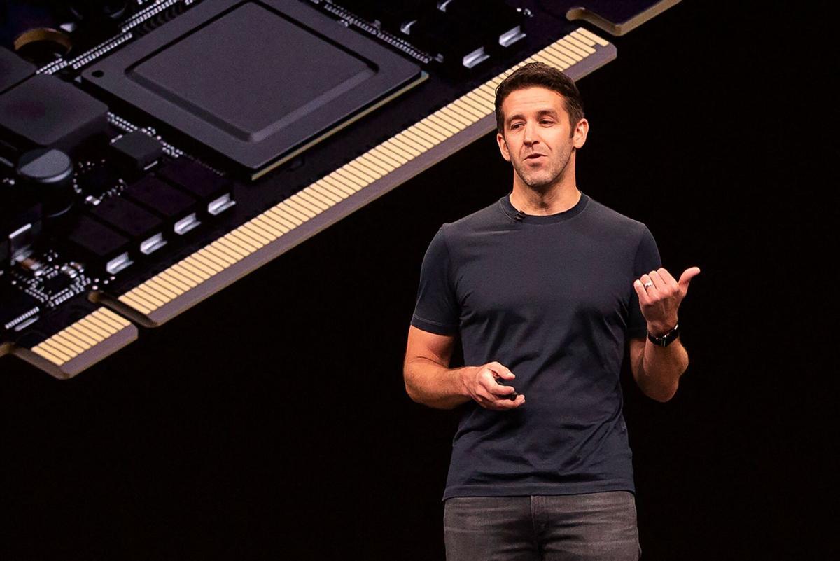 John Ternus, l’enginyer de productes que guiarà Apple en l’era de la IA