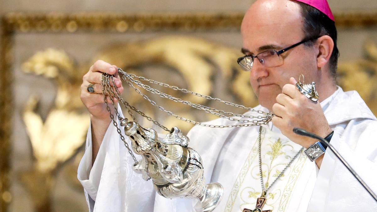 La homofobia de Munilla ▷ El nuevo obispo de Orihuela-Alicante dice que la pederastia en la Iglesia ocurre al La homofobia de Munilla ▷ El nuevo obispo de Orihuela-Alicante dice que la pederastia en la Iglesia ocurre al