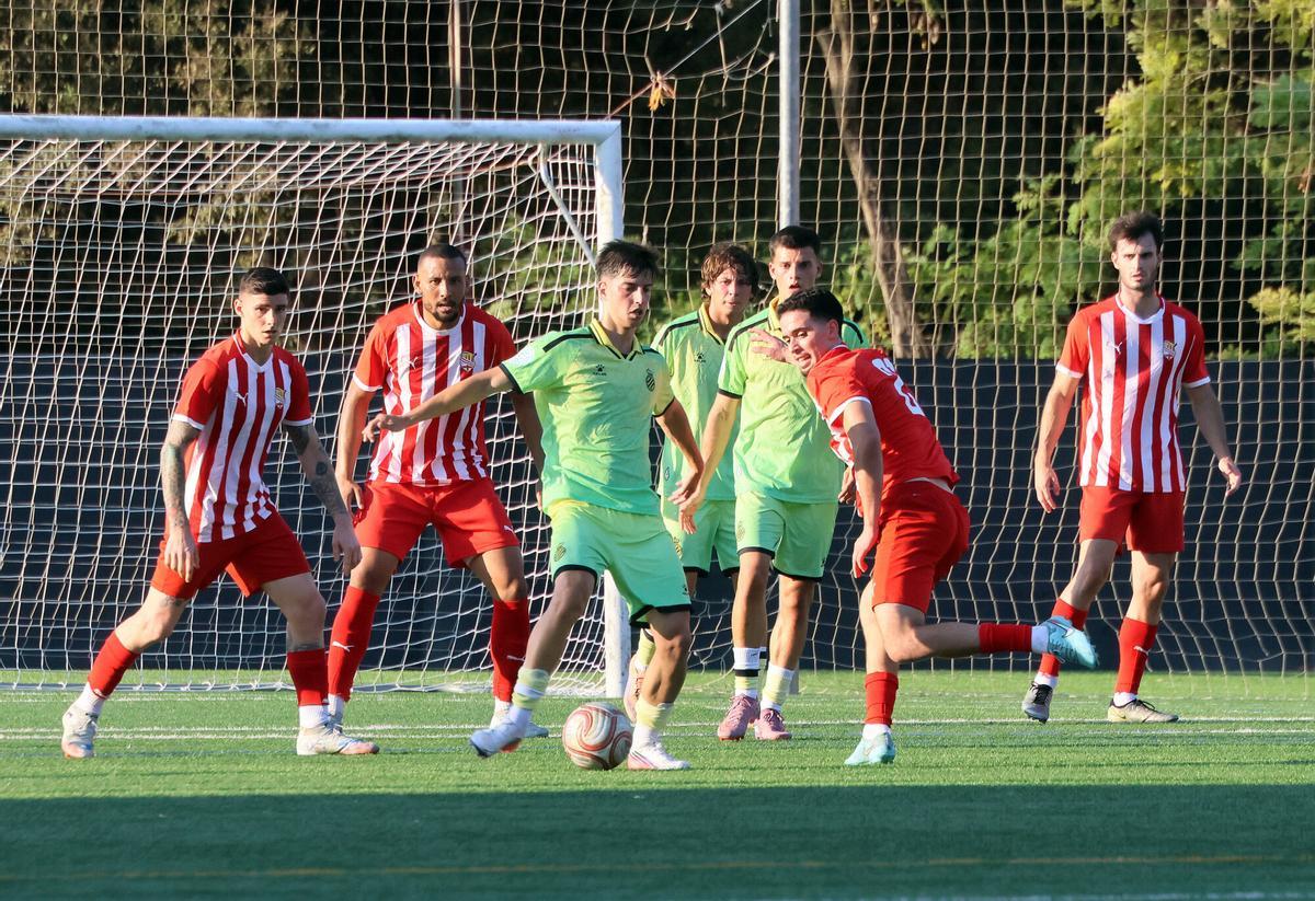 Totes les fotos de l'amistós entre el CE Manresa i el filial de l'Espanyol