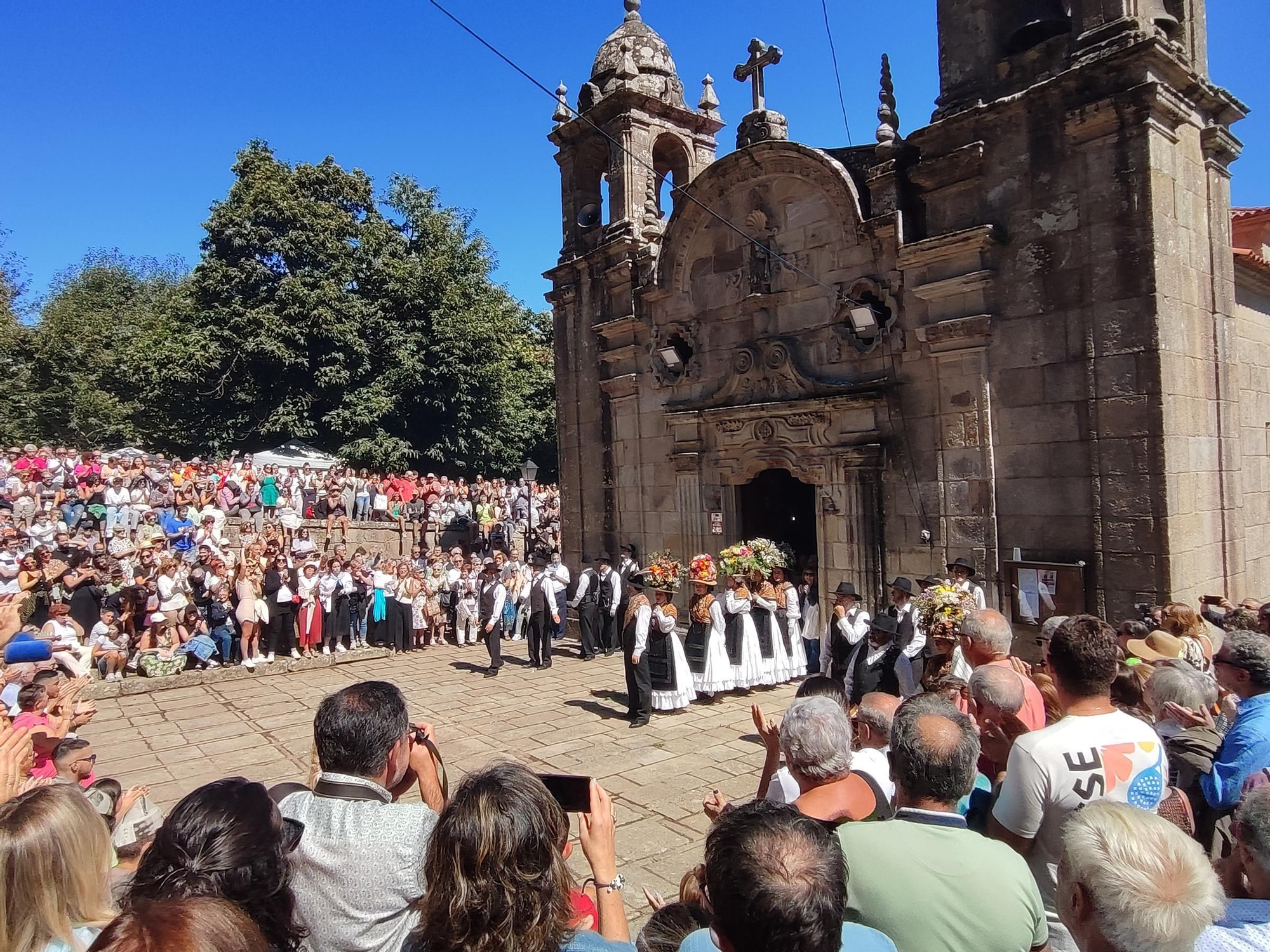 DIA GRANDE FESTIVIDAD ROMERIA DARBO CANGAS