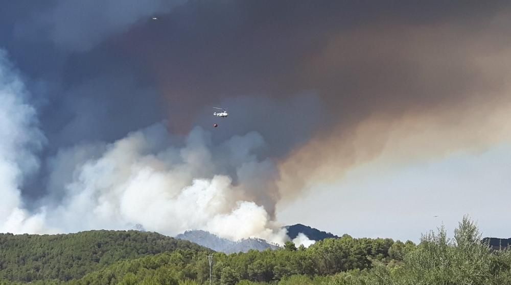 El incendio se acerca a la Sierra de Espadán