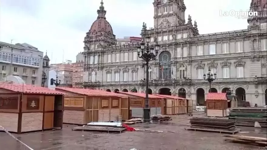 El poblado navideño se despide de María Pita