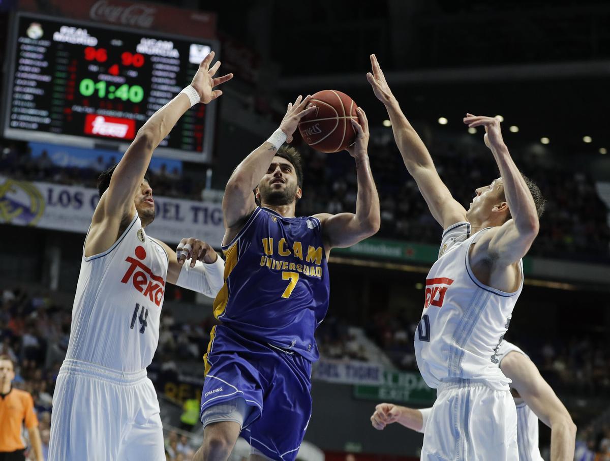 Facu Campazzo, en el 2016, en el primer partido de play off del UCAM Murcia ante el Real Madrid.