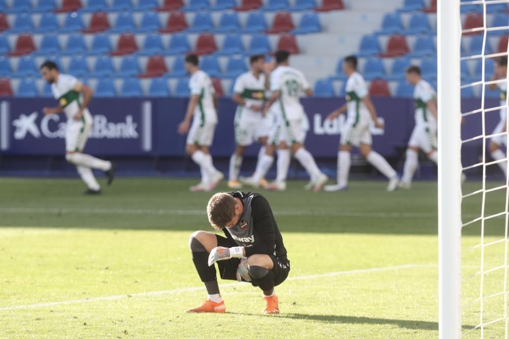 Las imágenes del Levante UD - Elche CF