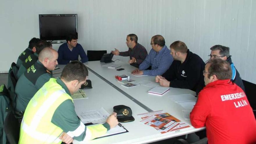 La reunión de seguridad de la prueba tuvo lugar ayer en las dependencias del Concello de Lalín.