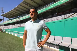 Juanito: "En el Córdoba CF no nos catalogamos como favoritos en la Liga, sí pensamos que tenemos una buena plantilla"