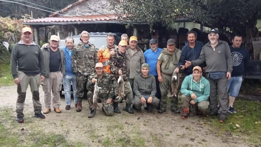 La Xunta declara 1.307 hectáreas para caza libre con cupos de seis zorros y cinco jabalíes