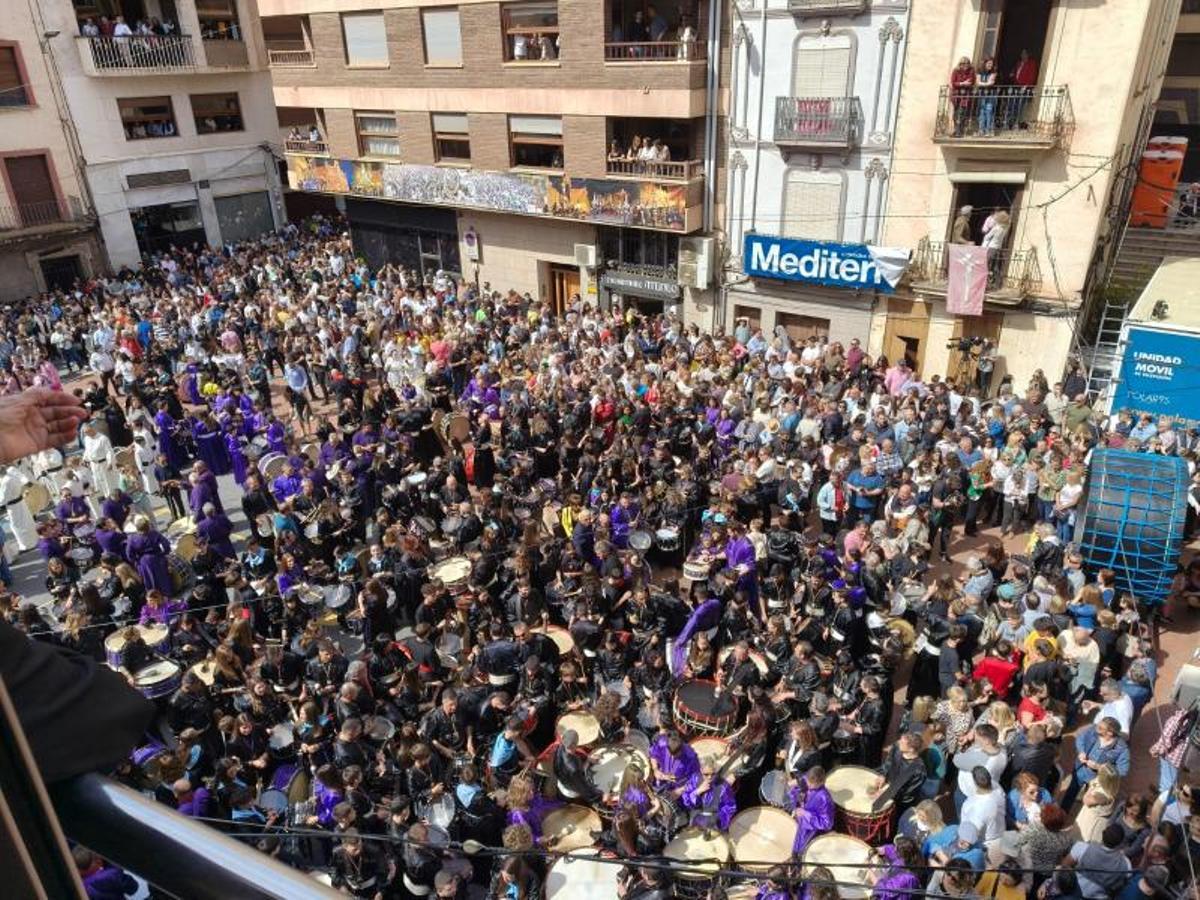 Imagen de la distinguida y concurrida Rompida de la Hora de l'Alcora del 2025.