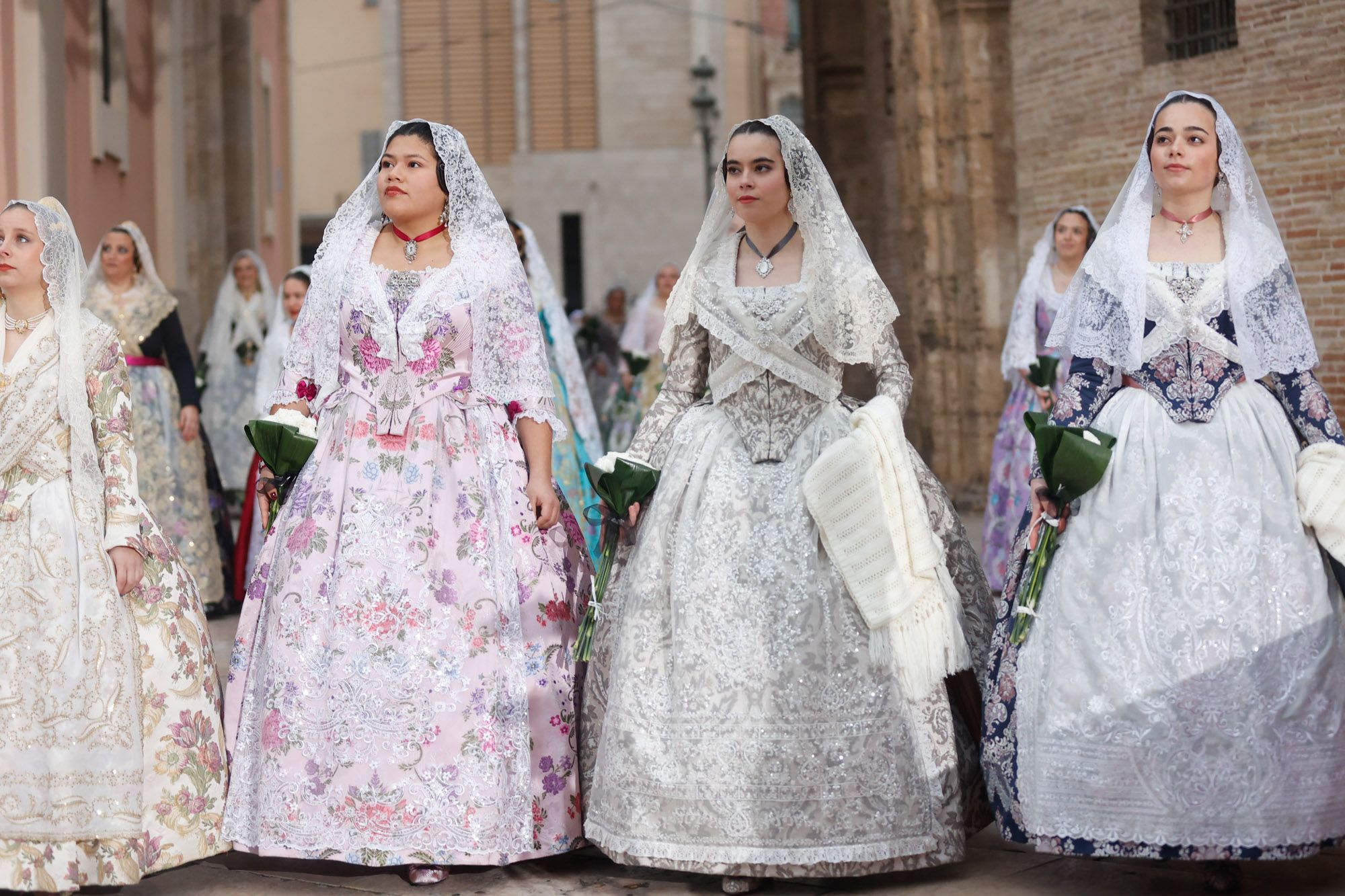 Todas las fotos de la Ofrenda del 17 de marzo por la calle de la Paz de 18:00 a 19:00 horas