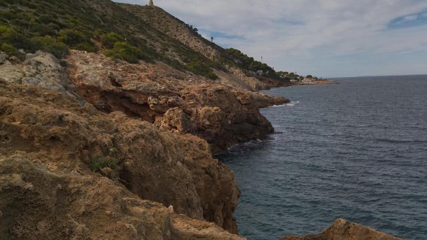 Balance en las playas de Dénia: ningún fallecido y 20 rescates de bañistas en tablas de paddle surf