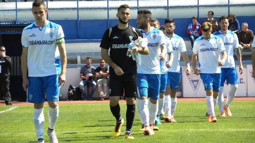 Jugadores del Marbella, tras el encuentro.