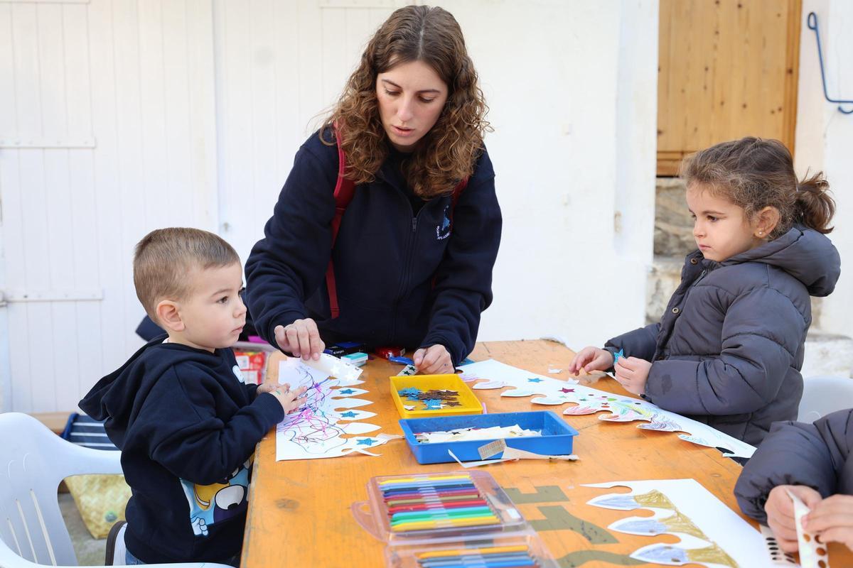 Actividades infantiles durante la entrega de las cartas al paje real en Ibiza