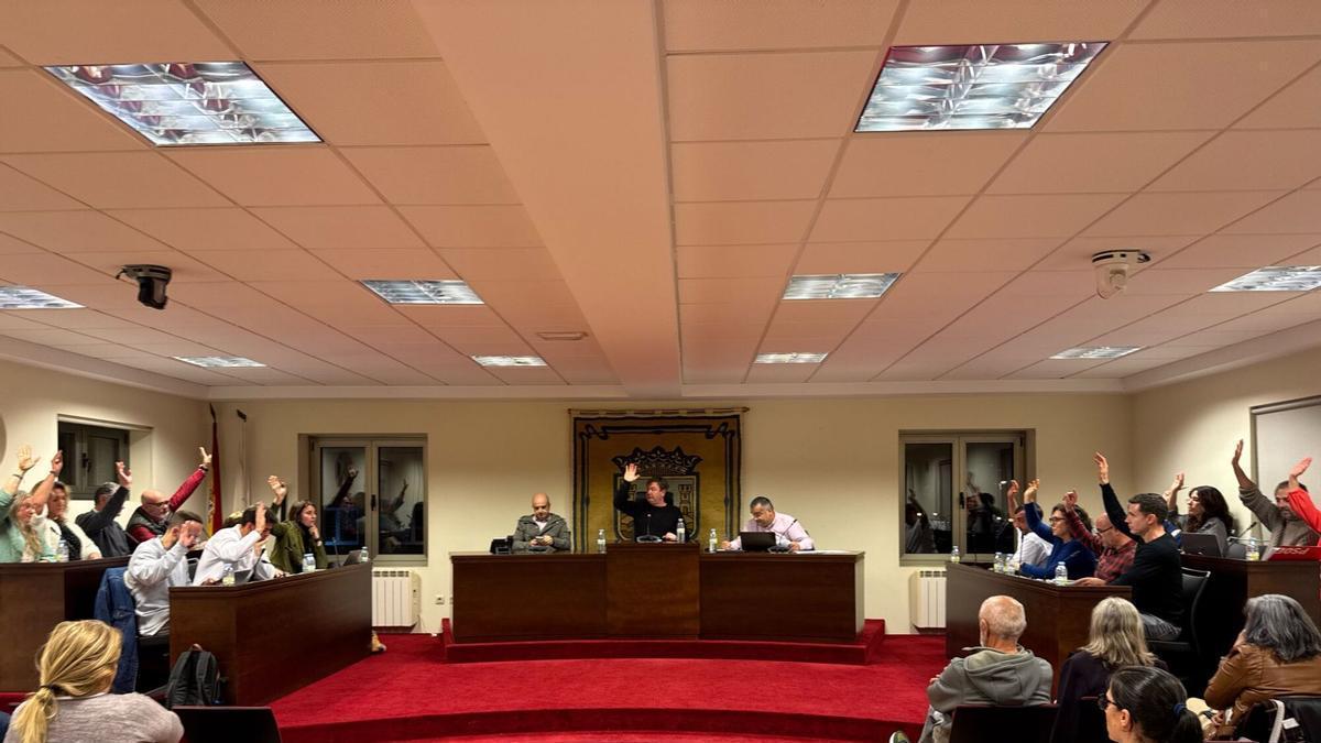 Votación en el pleno de Sada
