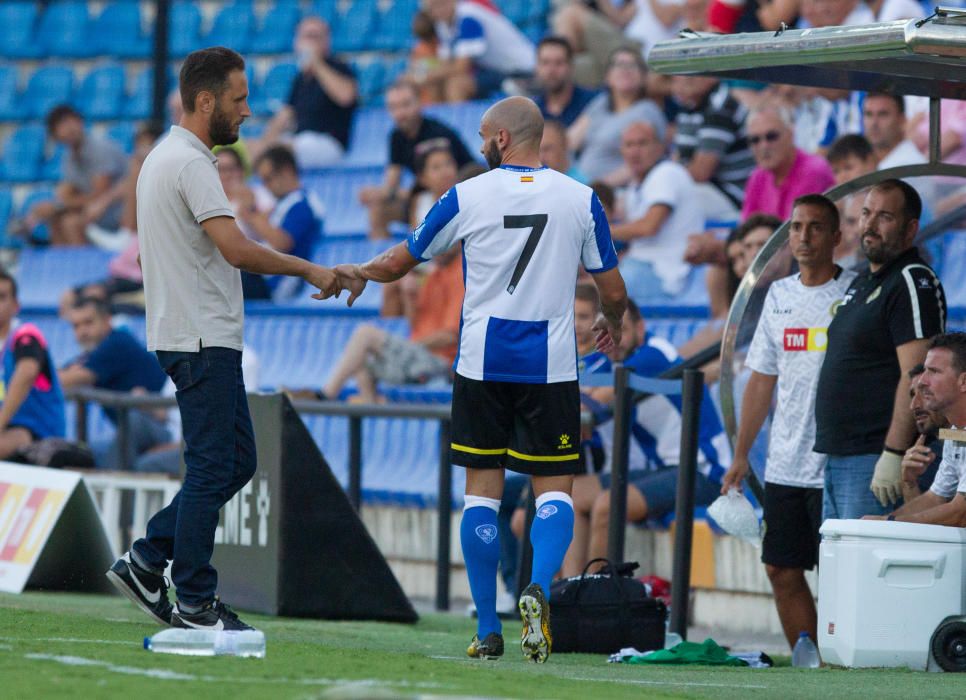 La derrota del Hércules ante el Teruel en imágenes