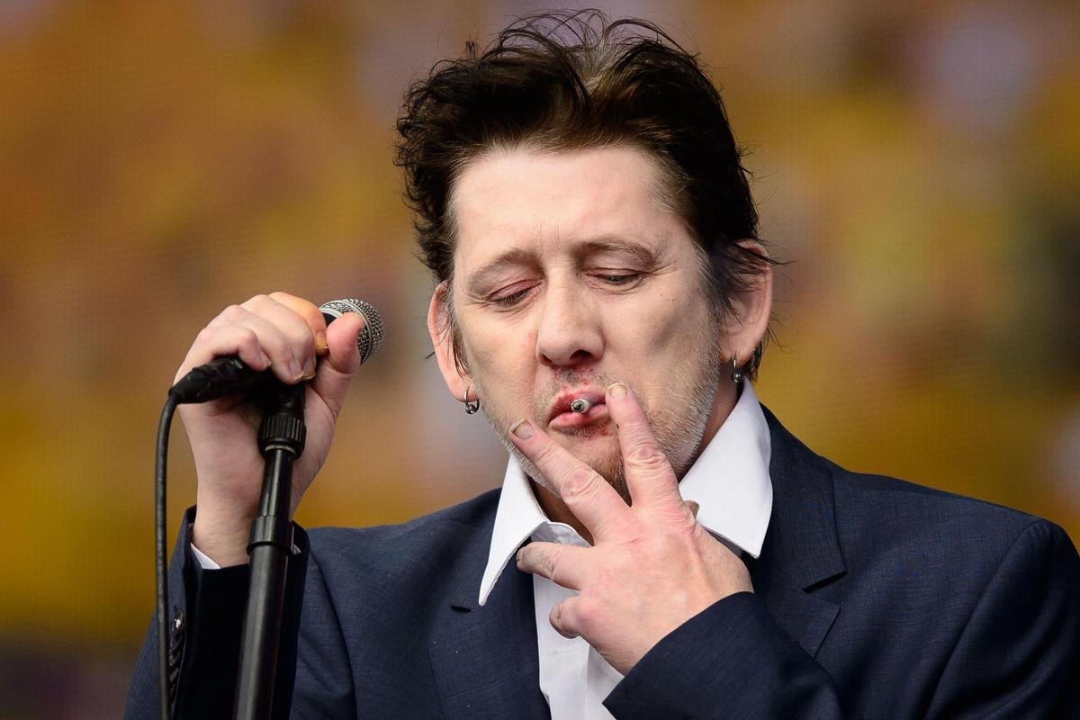 Mor Shane MacGowan, líder de la banda irlandesa The Pogues