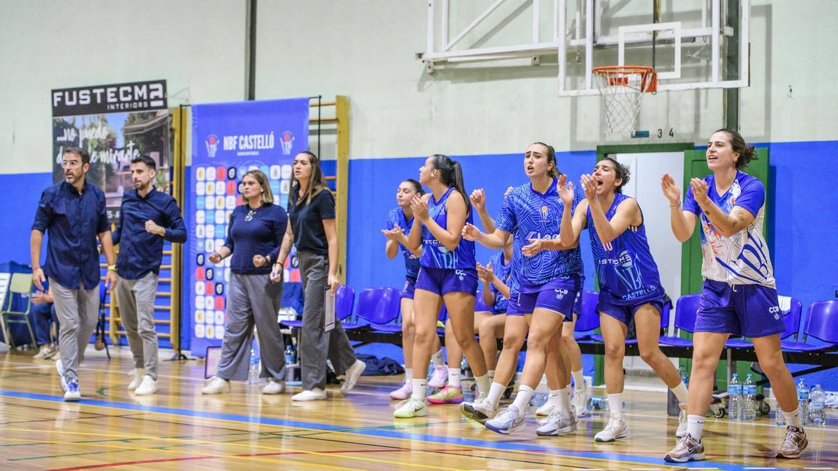 El Fustecma NBF pierde el partido en Estepona y la ventaja respecto al descenso (70-59)