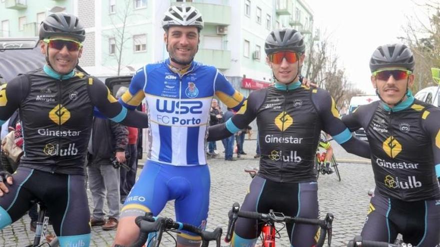 Castelló,López y Valero, junto a Raúl Alarcón, en la Volta ao Alentejo