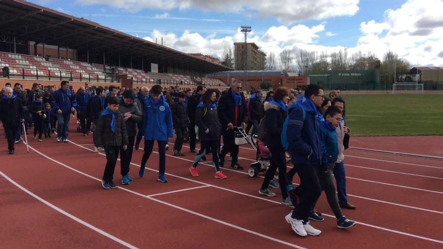 Zamora marcha para solidarizarse con el autismo