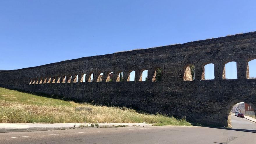 Proyectan mejoras en el entorno del Acueducto de San Lázaro de Mérida